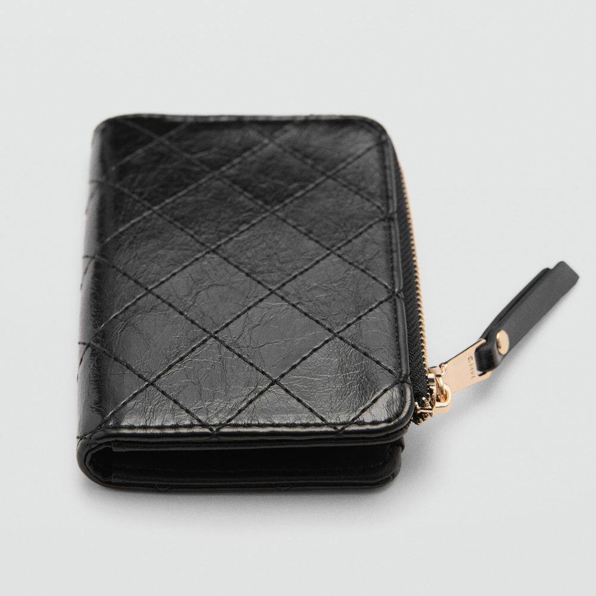 Mango Kadın Dekoratif Dikişli Cüzdan Siyah