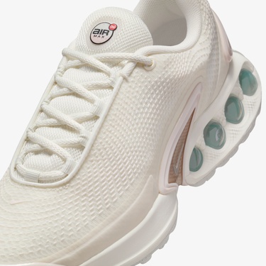  Nike Air Max SE Kadın Beyaz Spor Ayakkabı