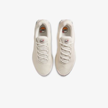  Nike Air Max SE Kadın Beyaz Spor Ayakkabı