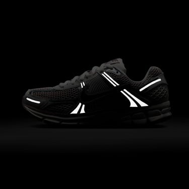  Nike Zoom Vomero 5 Kadın Gri Spor Ayakkabı