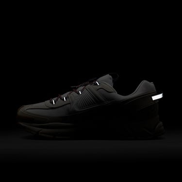  Nike Zoom Vomero Roam Erkek Gri Spor Ayakkabı