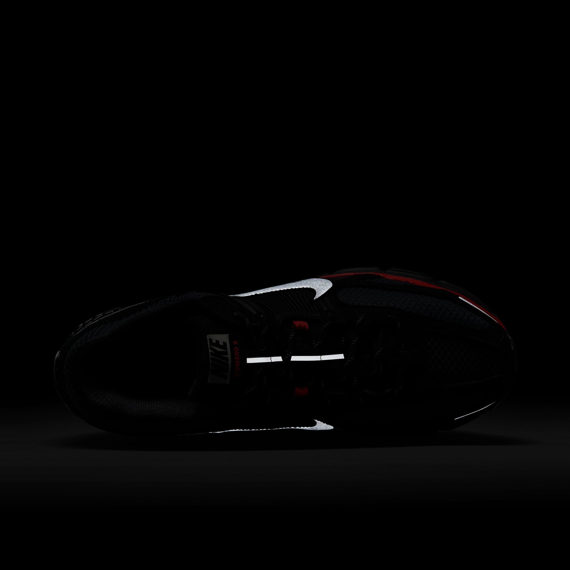 Nike Zoom Vomero 5 Erkek Siyah Spor Ayakkabı