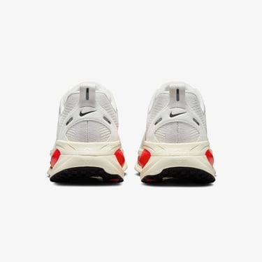  Nike Vomero 18 Erkek Beyaz Koşu Ayakkabısı