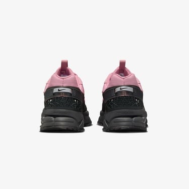  Nike Zoom Vomero Roam Kadın Pembe Spor Ayakkabı
