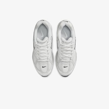  Nike Air Pegasus 2005 Kadın Beyaz Spor Ayakkabı