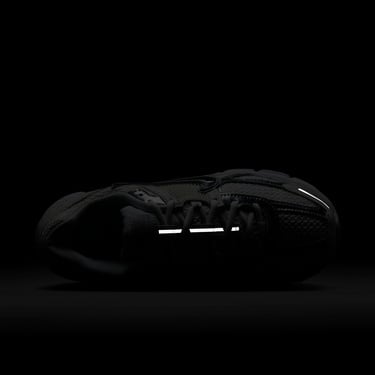  Nike Zoom Vomero 5 Kadın Beyaz Spor Ayakkabı