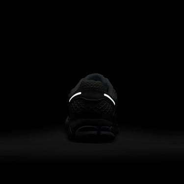  Nike Zoom Vomero 5 Kadın Beyaz Spor Ayakkabı