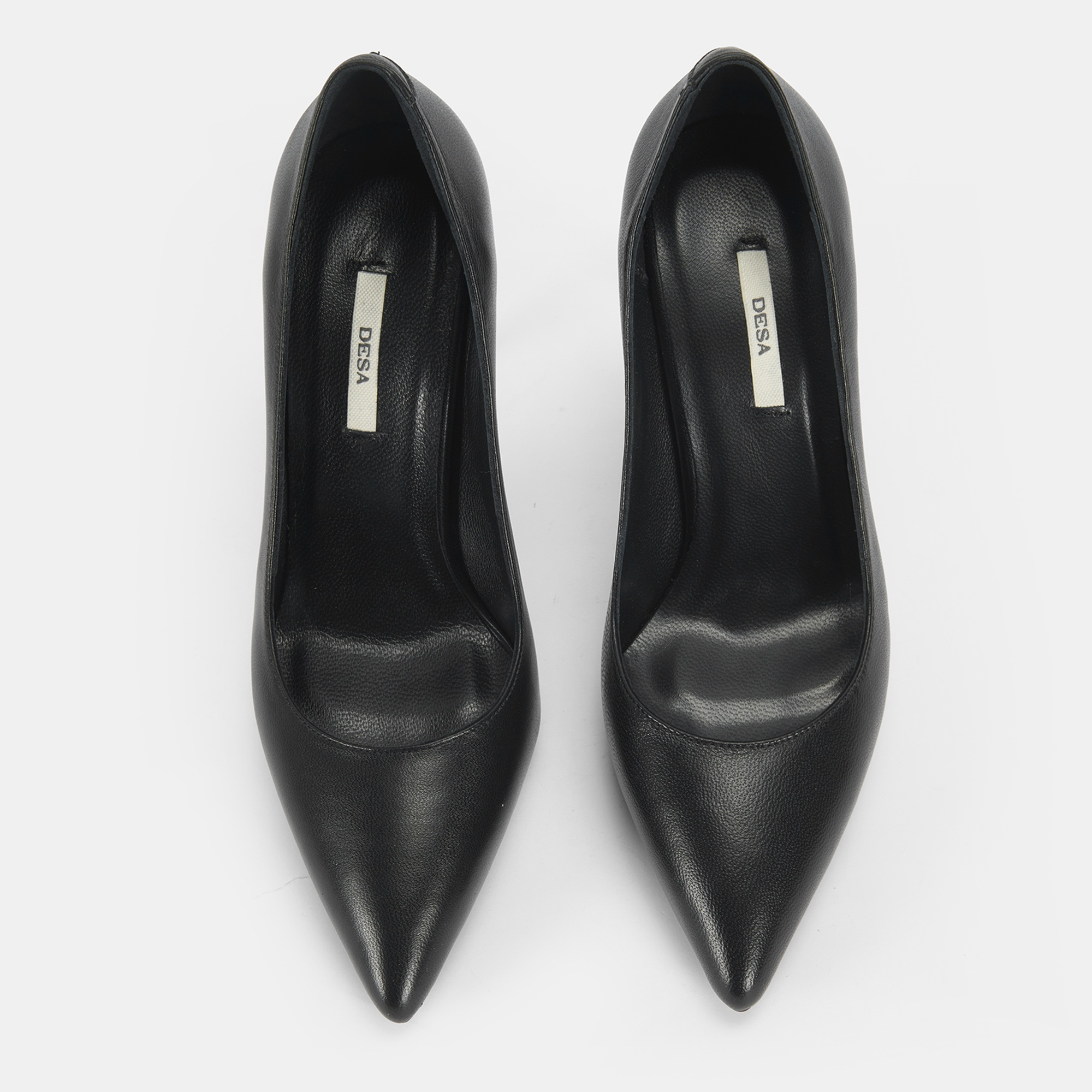 Kadın Siyah Deri Topuklu Klasik Ayakkabı