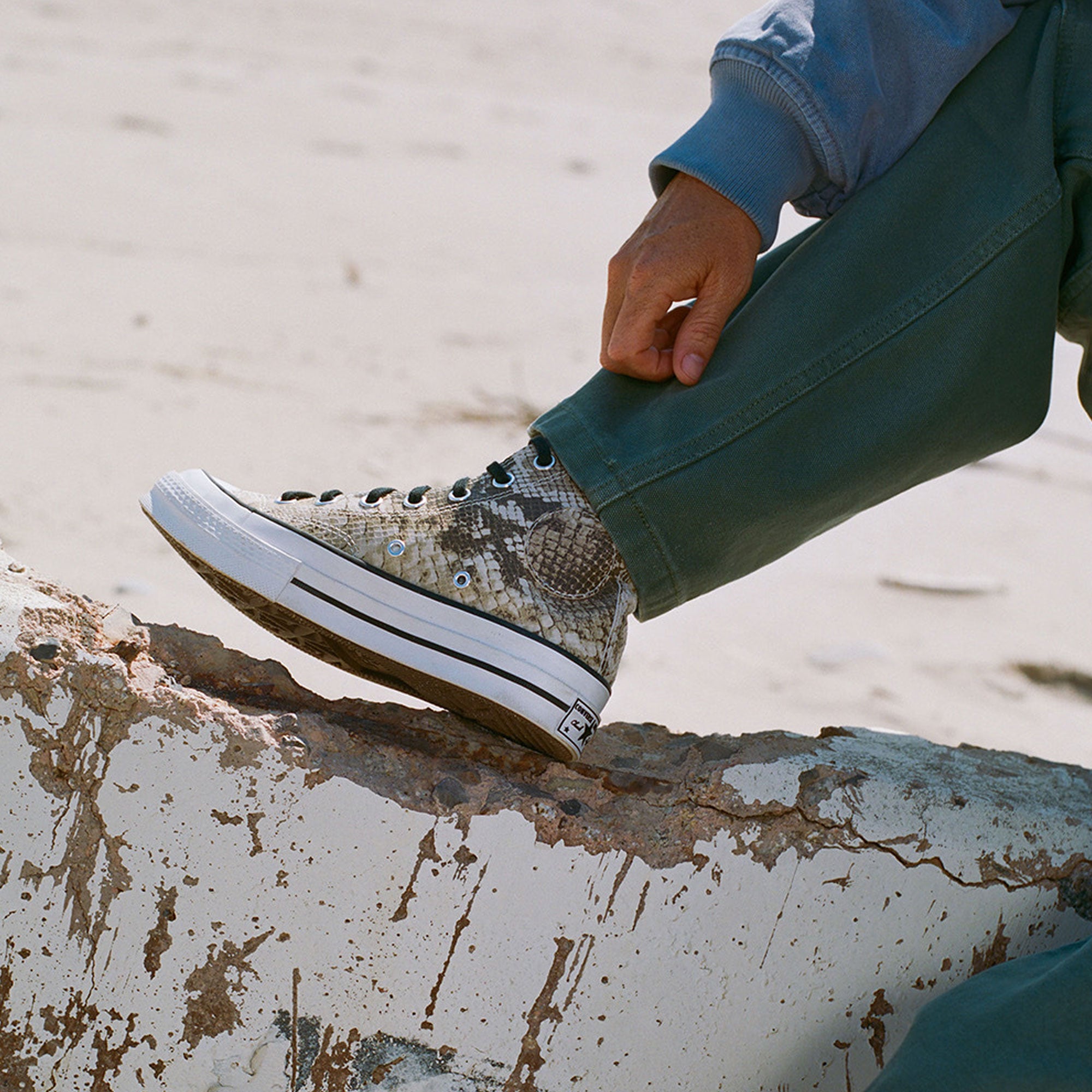 Converse Converse Gri x Stüssy Chuck 70 Unisex Bej Deri Sneaker | FashFed Gri - 5. görsel