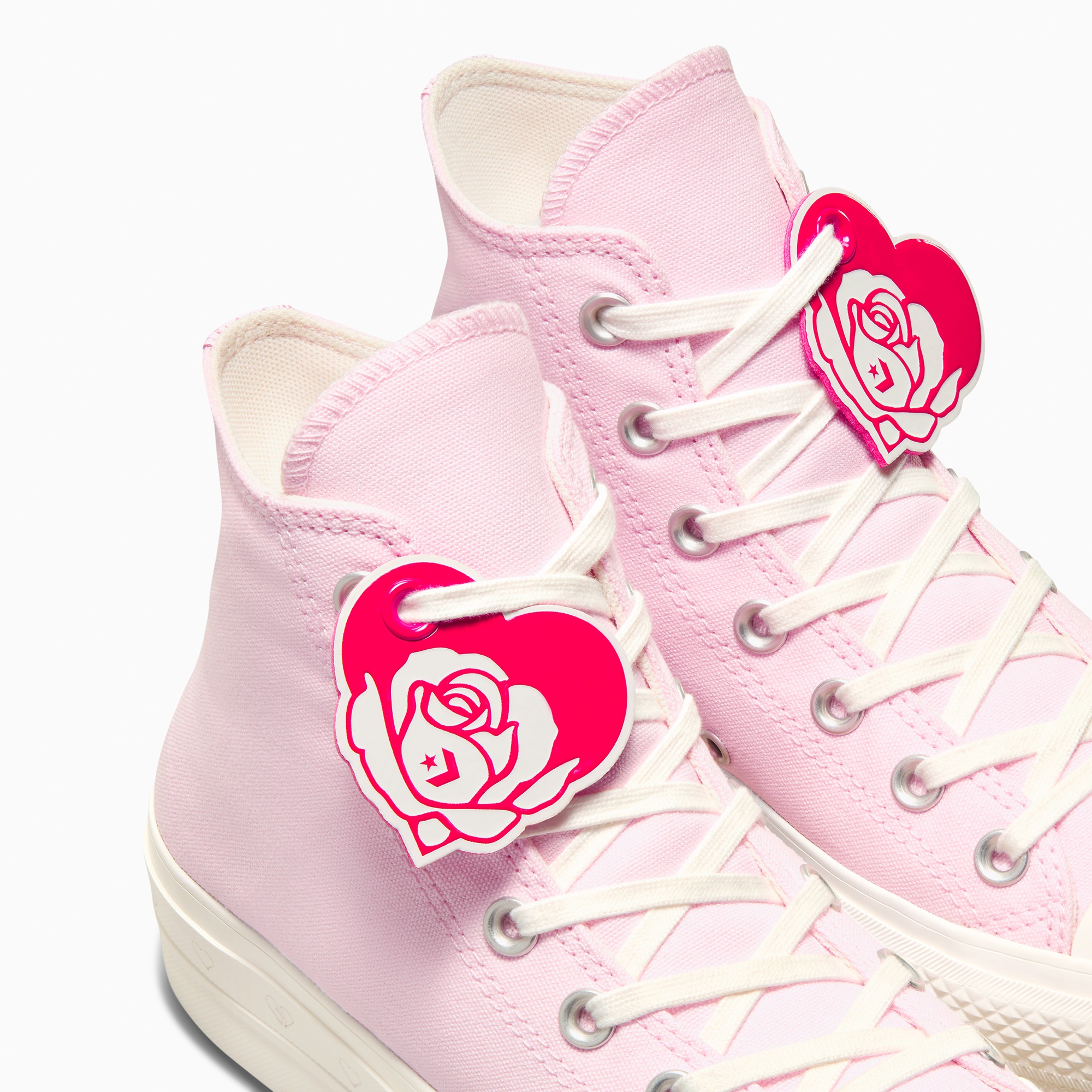 Converse Chuck Taylor All Star Lift Hearts Unisex Pembe Platform Sneaker
