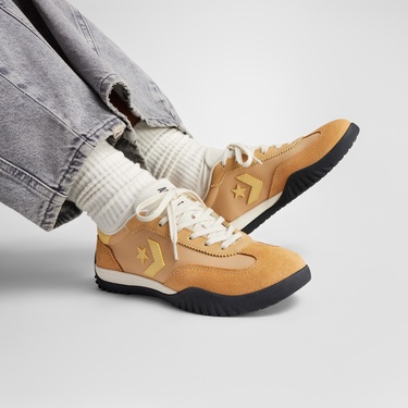  Converse Run Star Trainer Unisex Turuncu Deri Sneaker