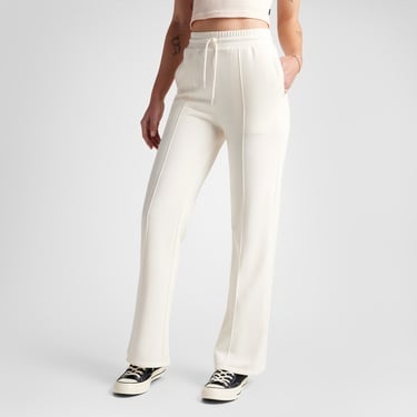  Converse Kadın Beyaz Eşofman Altı