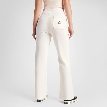  Converse Kadın Beyaz Eşofman Altı