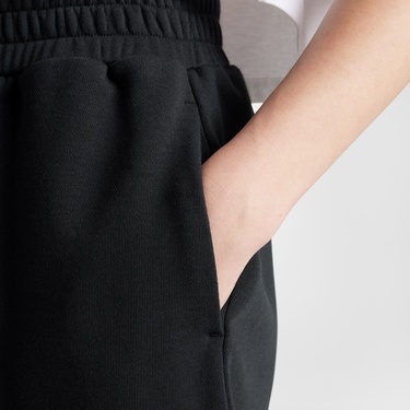  Converse Kadın Star Chevron Siyah Şort