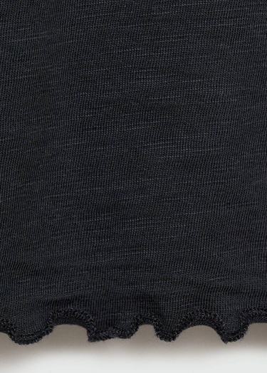 Mango Kadın Kısa Kollu Pamuklu Tişört Siyah