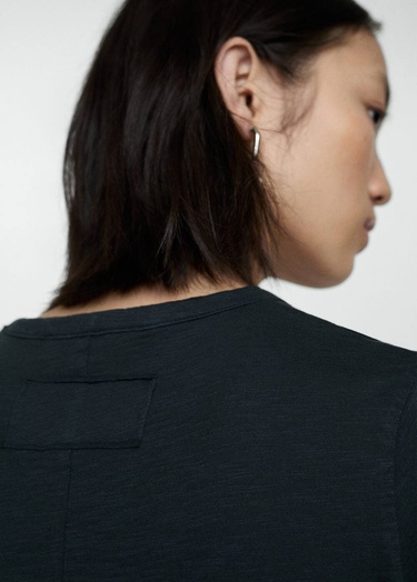  Mango Kadın Kısa Kollu Pamuklu Tişört Siyah