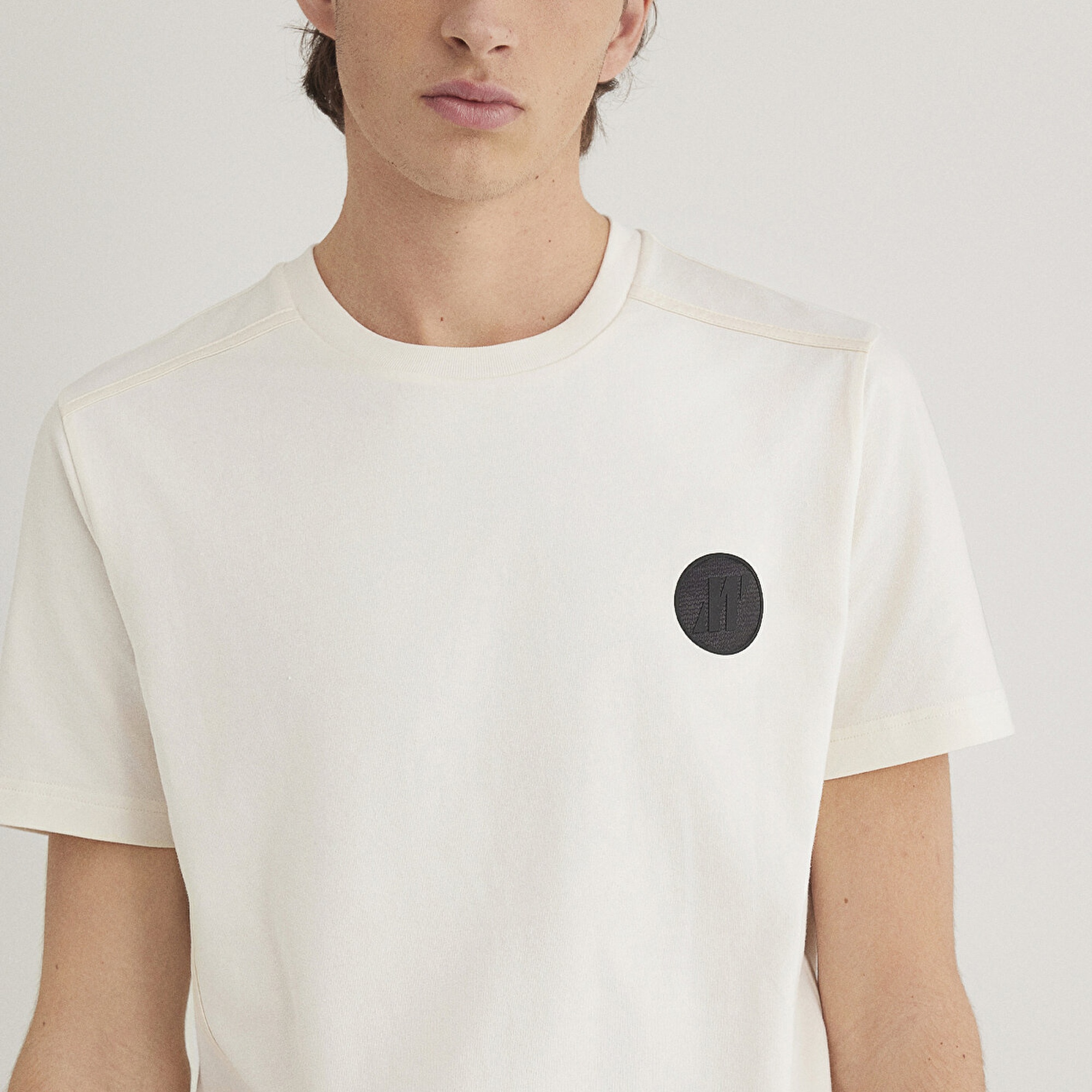 Mavi Mavi Pro Logo Ekru Tişört Muscle Fit 0612747-70057