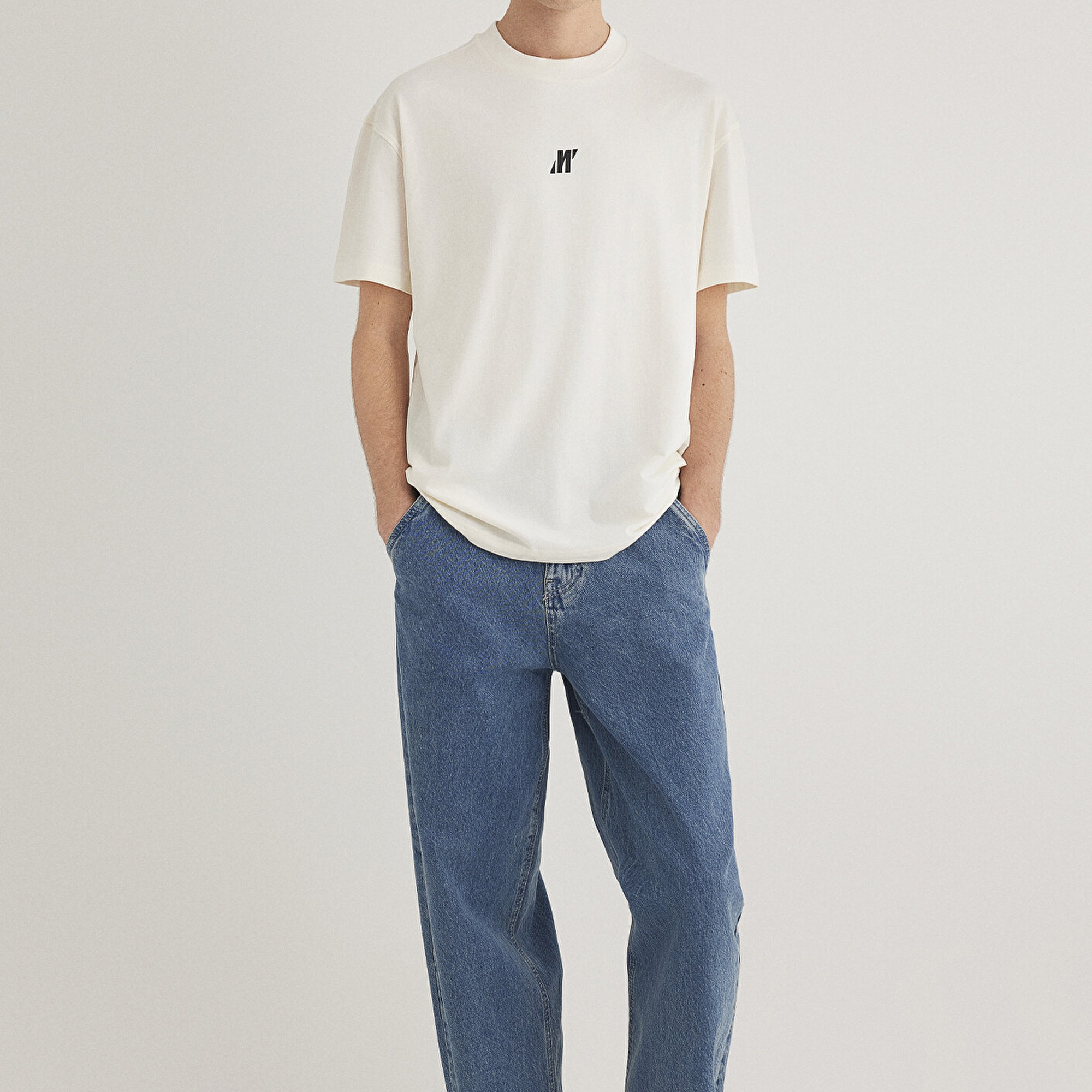 Mavi Mavi Pro Baskılı Beyaz Tişört Loose Fit / Bol Rahat Kesim 0612745-70057