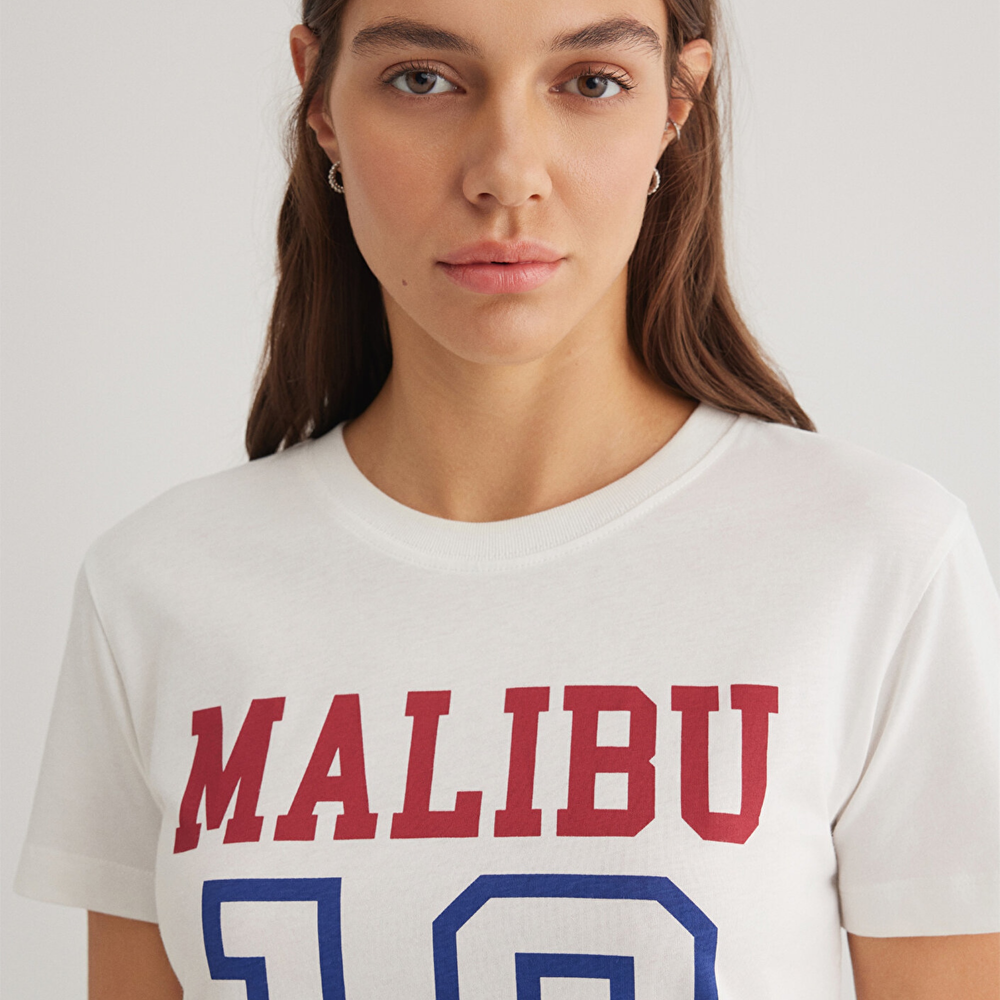 Mavi Malibu Baskılı Ekru Tişört Slim Fit / Dar Kesim 1613083-70057