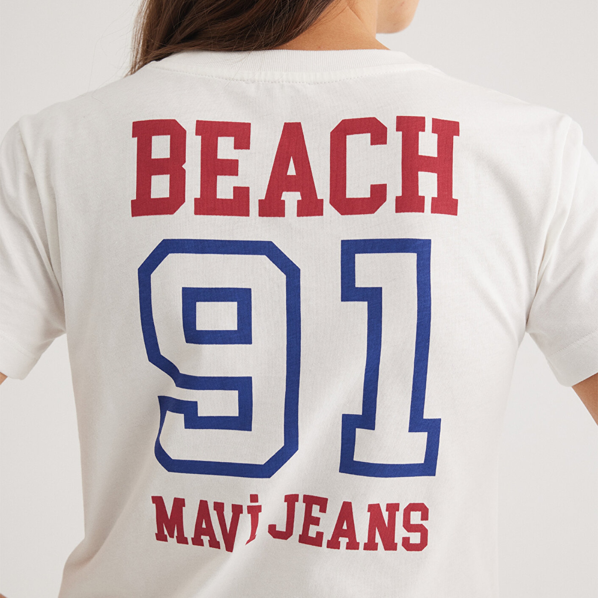 Mavi Malibu Baskılı Ekru Tişört Slim Fit / Dar Kesim 1613083-70057