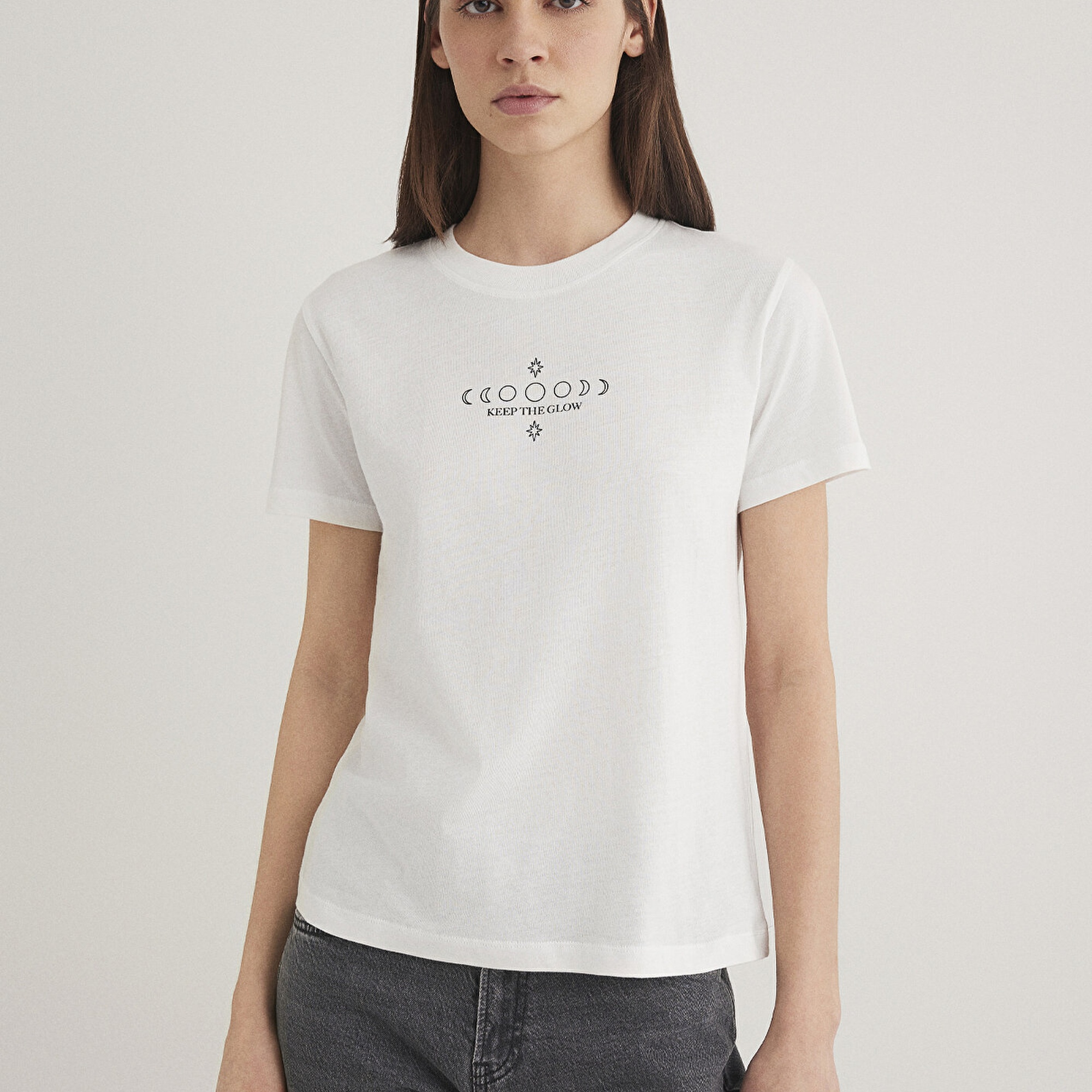 Mavi Astroloji Baskılı Ekru Tişört Slim Fit / Dar Kesim 1612947-70057