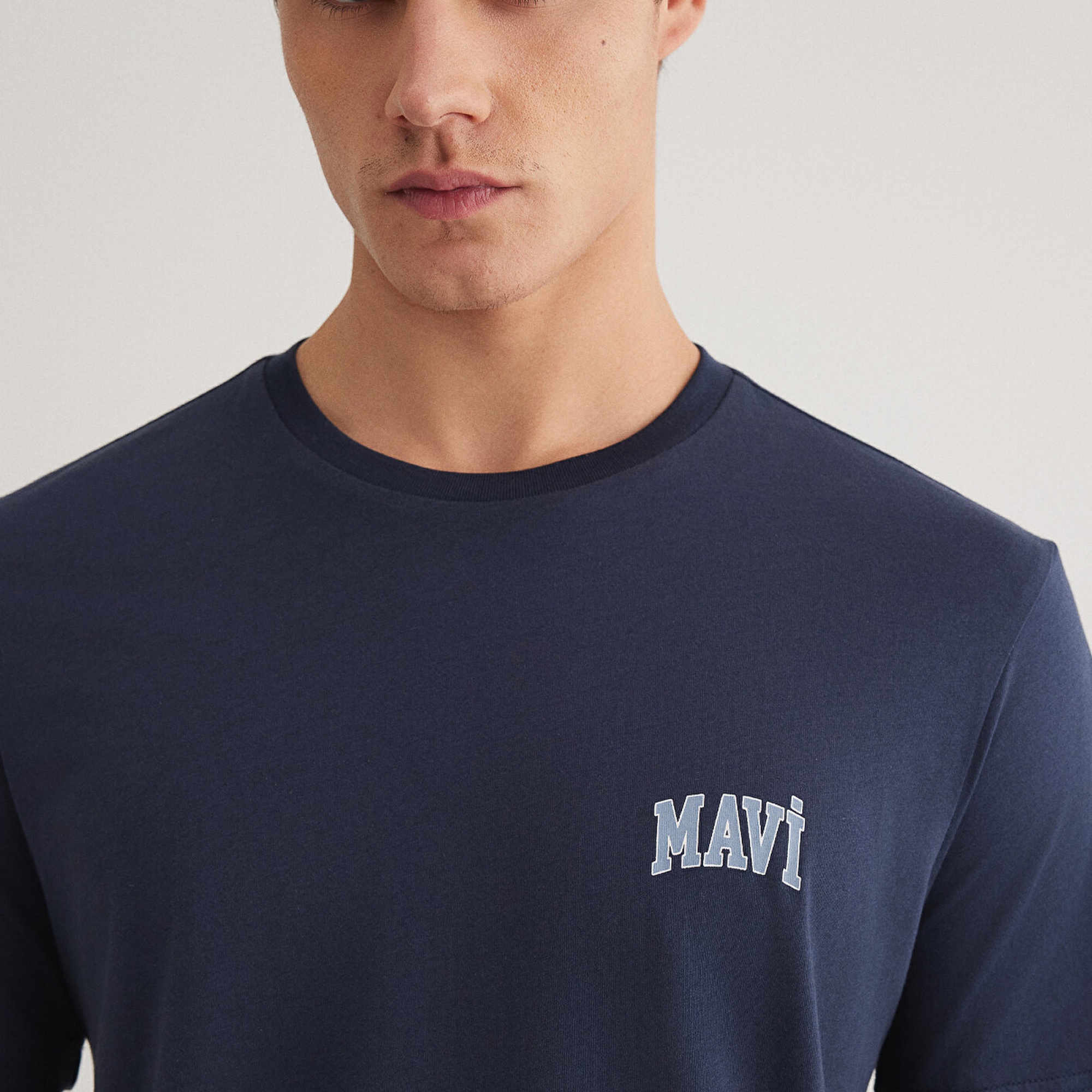 Mavi Mavi Logo Baskılı Lacivert Tişört Regular Fit / Normal Kesim 0611714-70497