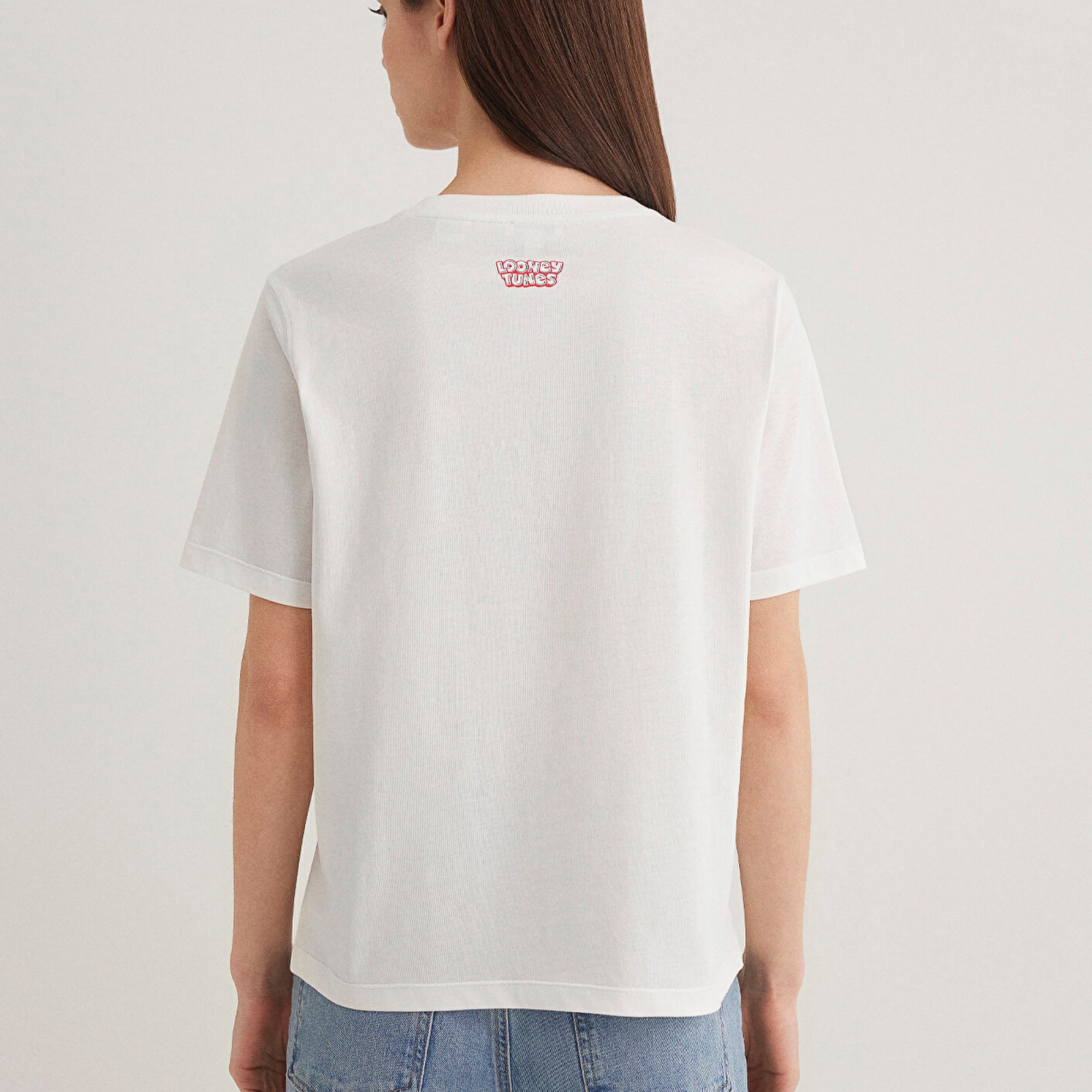 Mavi Looney Tunes Baskılı Beyaz Tişört Regular Fit / Normal Kesim 1613267-70057