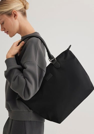  Mavi Siyah Omuz Çantası 1913019-900