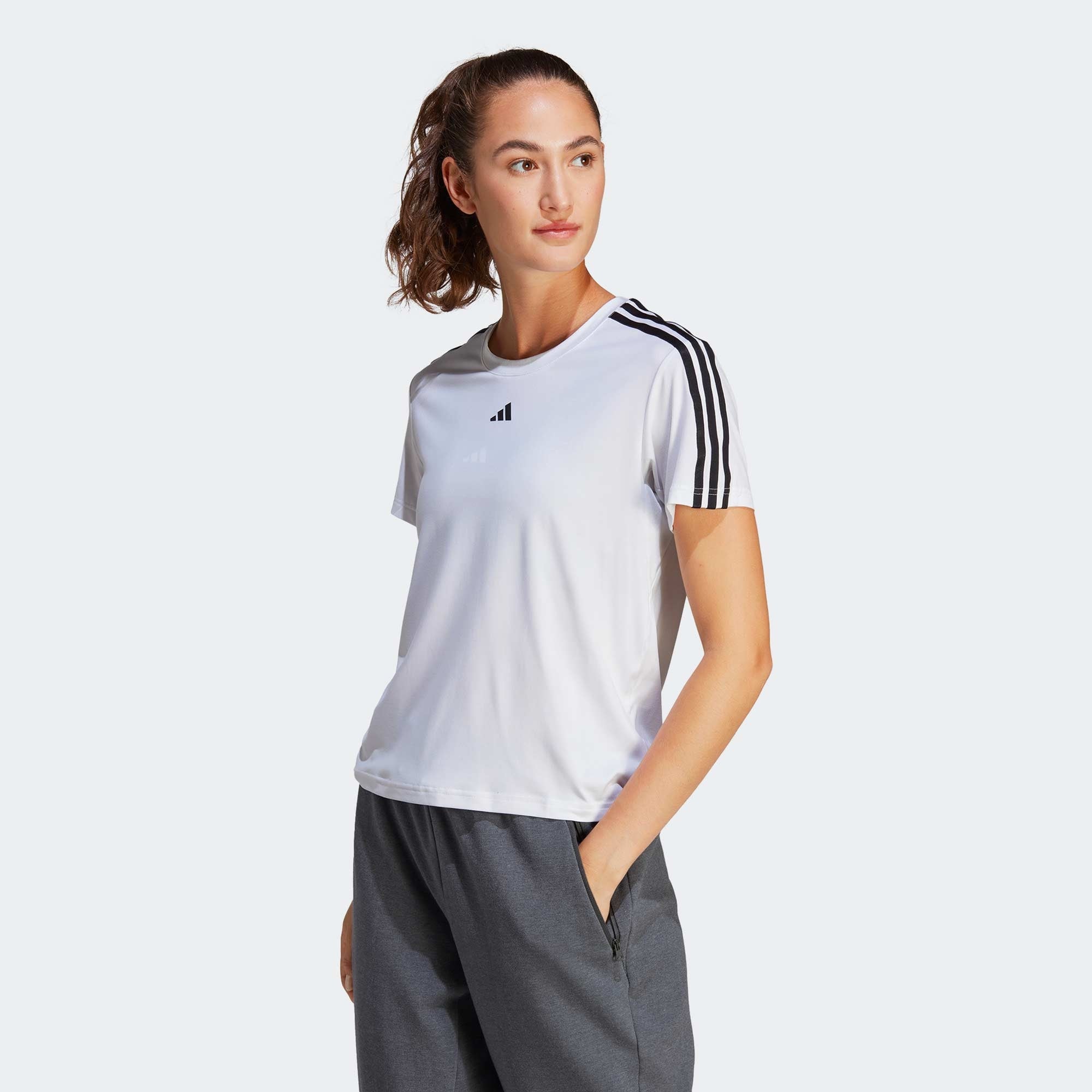 adidas Aerorready Train Kadın Beyaz Günlük T-Shirt