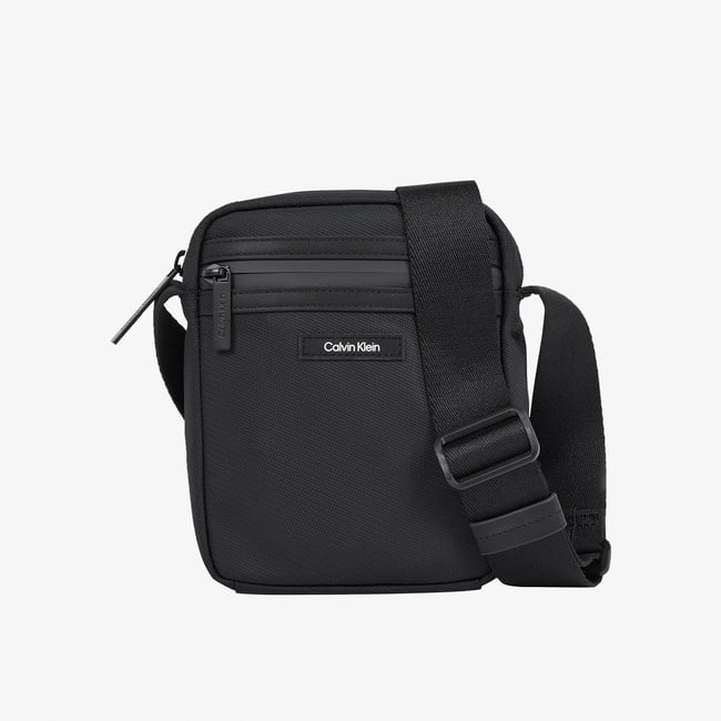  Calvin Klein Essential Reporter Xs Erkek Siyah El Çantası
