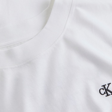  Calvin Klein Serif Font Graphic Erkek Beyaz T-Shirt