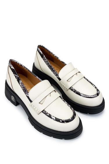  Tamer Tanca Kadın Hakiki Deri Bej Loafer Ayakkabı