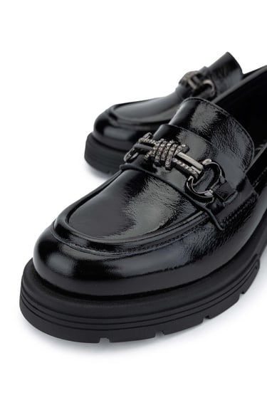  Tamer Tanca Kadın Hakiki Deri Siyah Rugan Loafer Ayakkabı