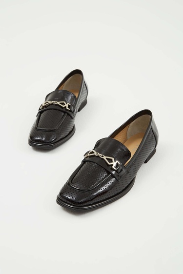  Tamer Tanca Kadın Hakiki Deri Siyah Rugan Makosen Ayakkabı