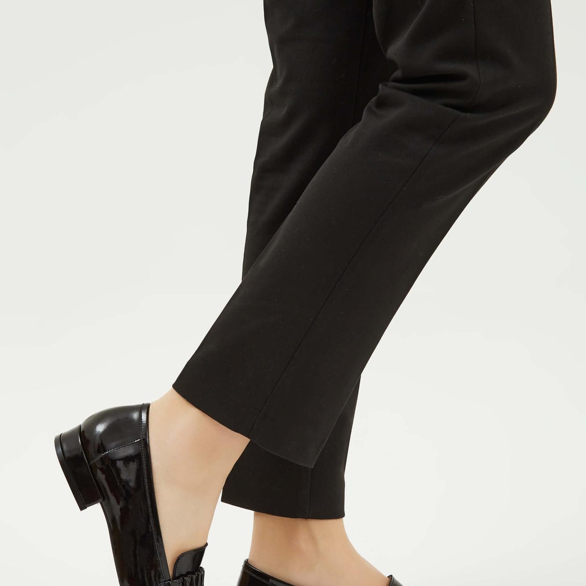 Tamer Tanca Kadın Hakiki Deri Siyah Rugan Makosen Ayakkabı