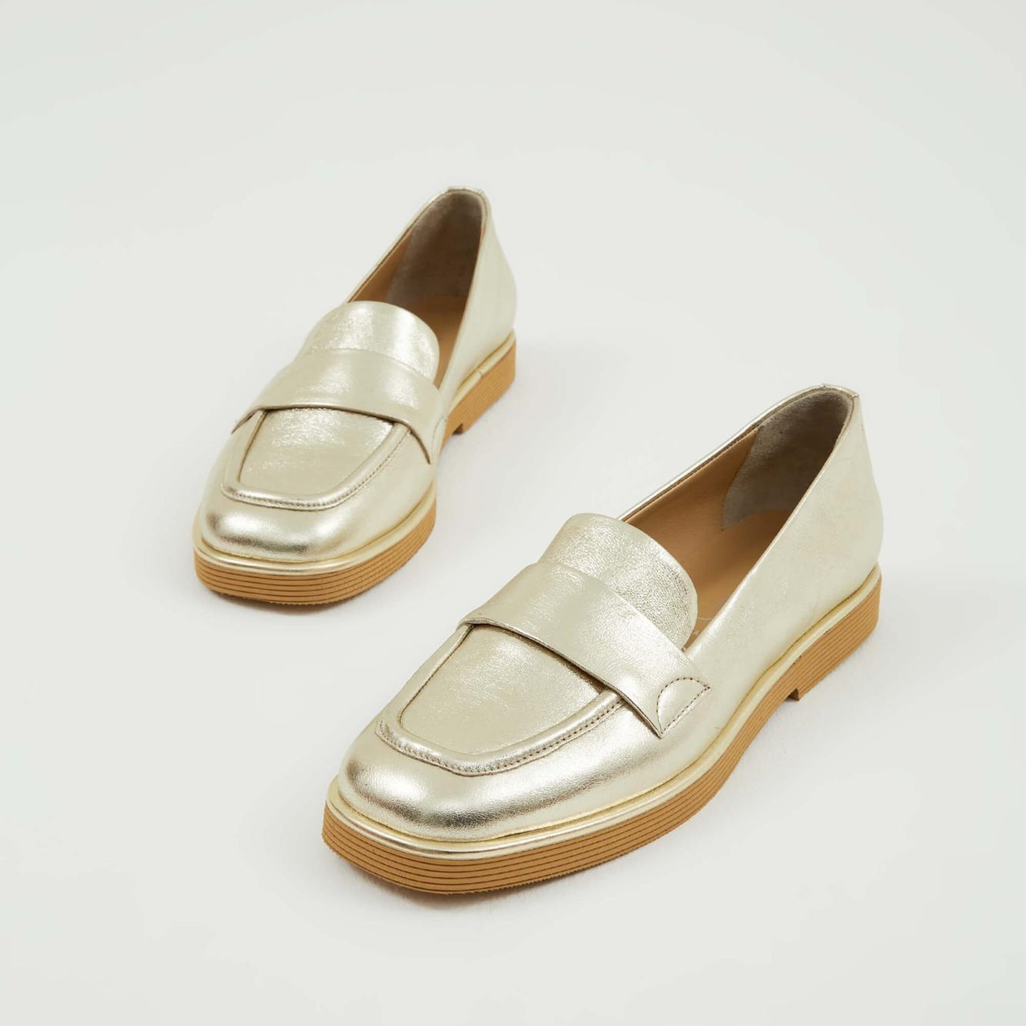 Tamer Tanca Kadın Hakiki Deri Altın Makosen Ayakkabı