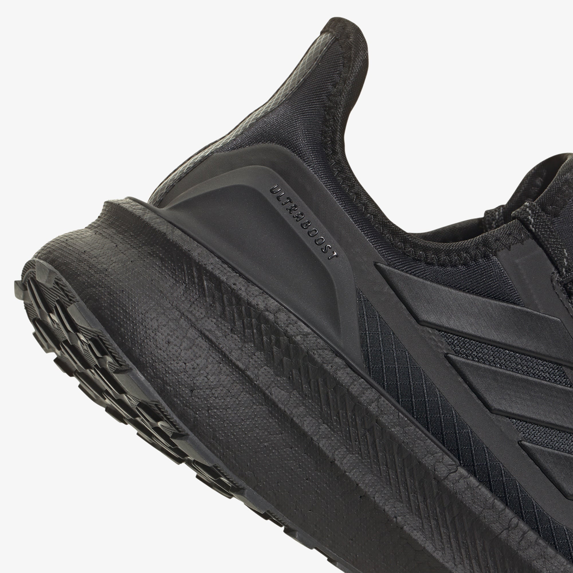 adidas Ultraboost 5 Gore-Tex Kadın Siyah Koşu Ayakkabısı