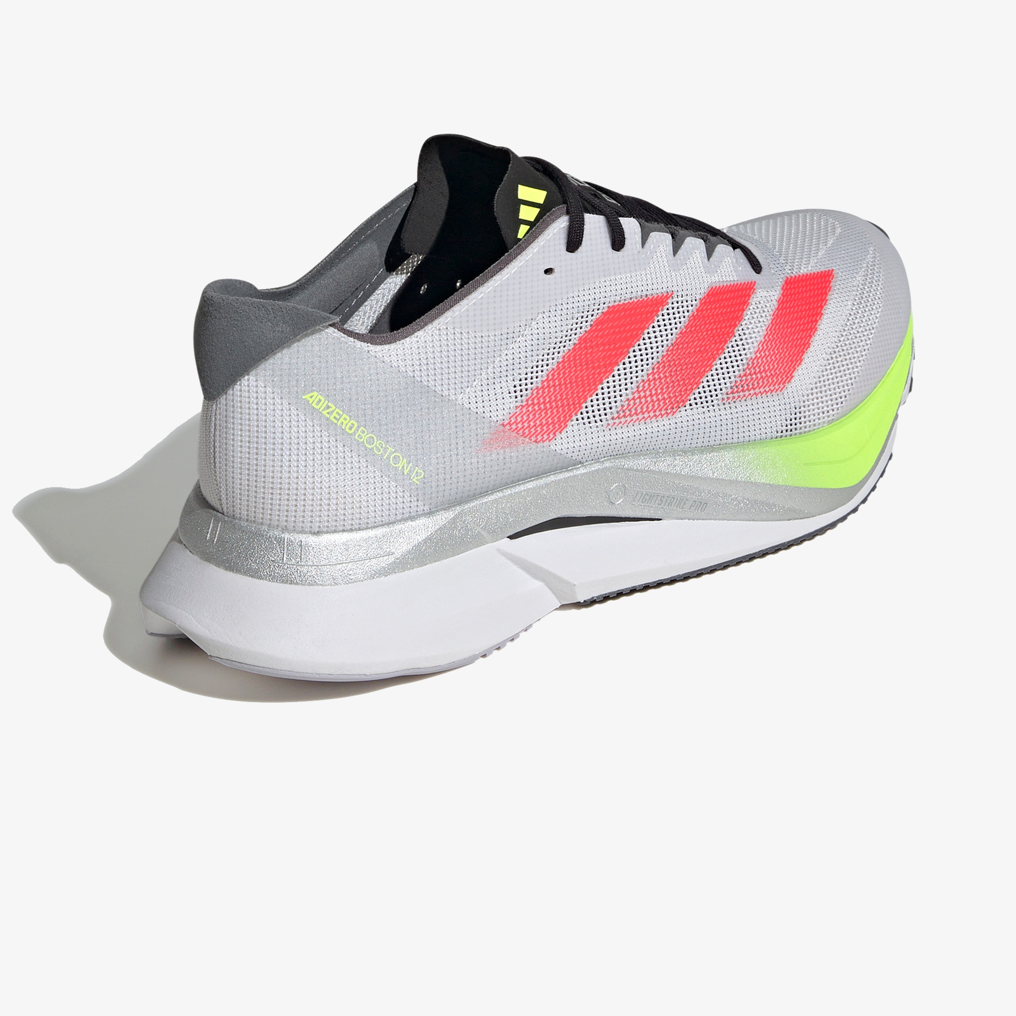 adidas Adizero Boston 12 Erkek Gri Koşu Ayakkabısı