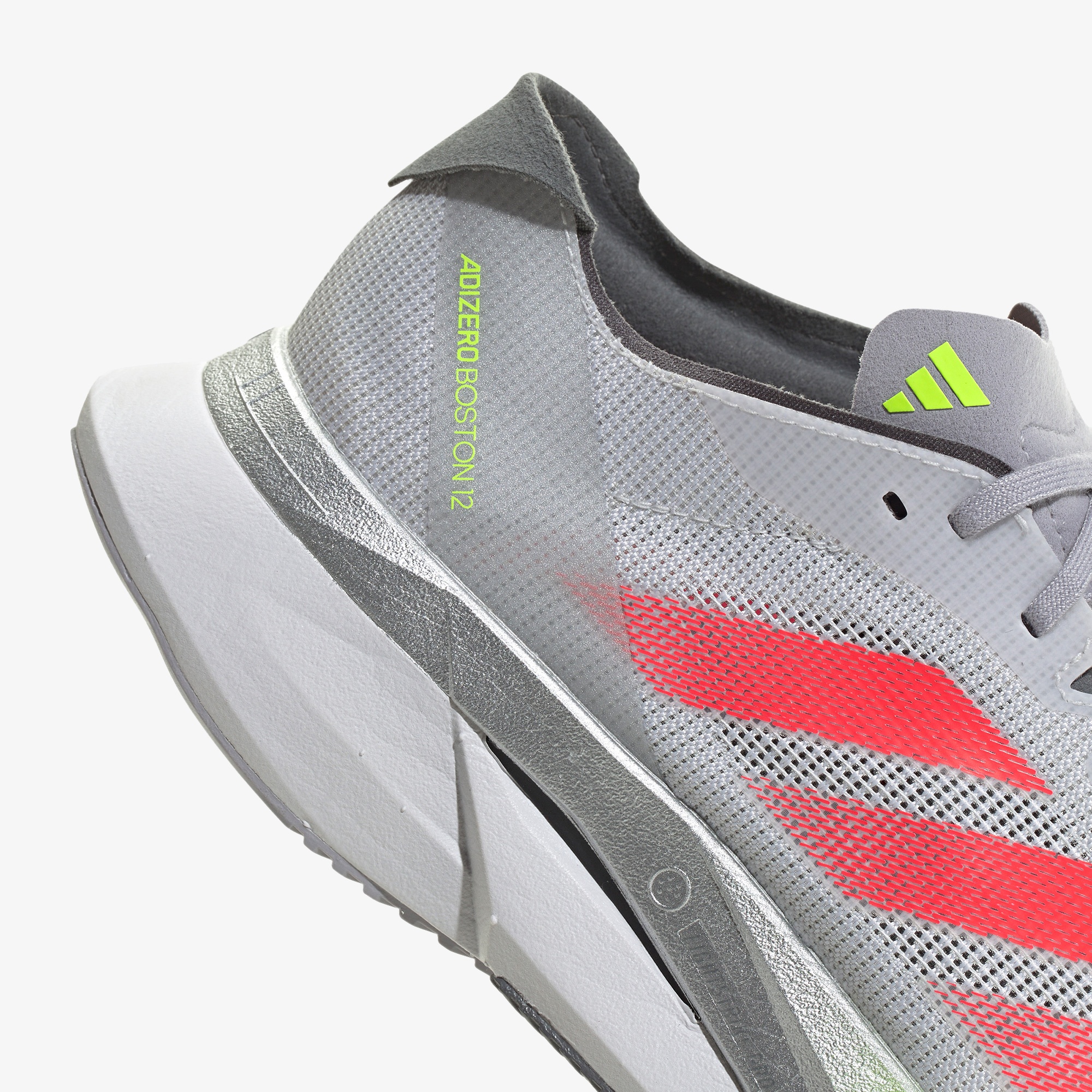 adidas Adizero Boston 12 Kadın Gri Koşu Ayakkabısı