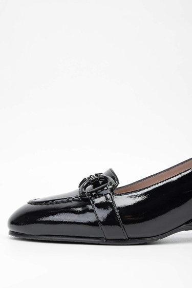  Tamer Tanca Kadın Hakiki Deri Siyah Rugan Klasik Ayakkabı