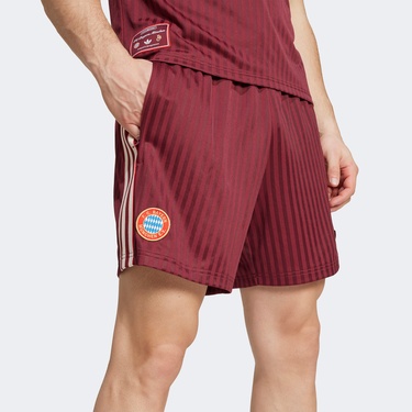  adidas Bayern Munich Erkek Kırmızı Futbol Şortu
