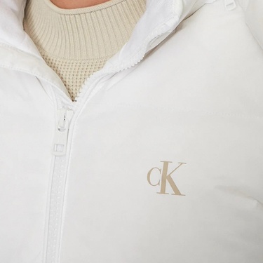 Calvin Klein Jeans Essentials Down Erkek Beyaz Ceket