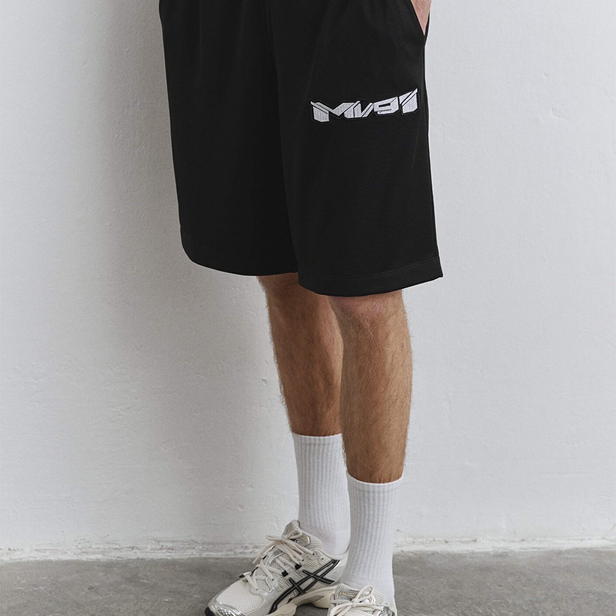 Mavi MV91 Logo Baskılı Siyah Forma Şort 0410245-900