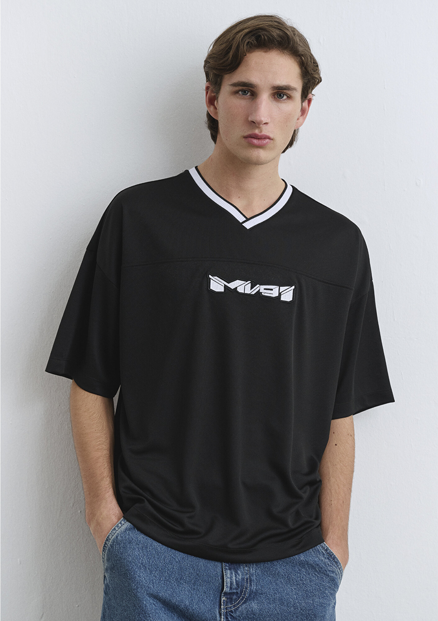  Mavi MV91 Nakış Siyah Forma Tişört Boxy Fit 0612577-900