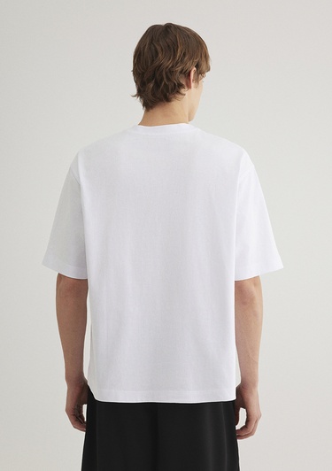  Mavi MV91 Nakış Detaylı Beyaz Tişört Boxy Fit 0612576-620