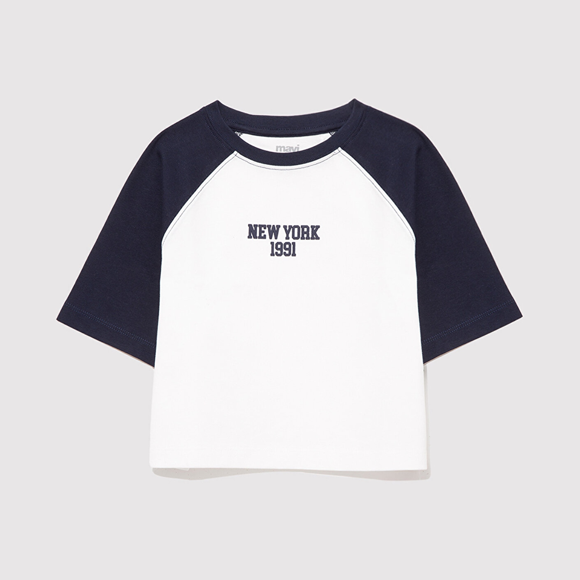 Mavi New York Baskılı Ekru Tişört Loose Fit / Bol Rahat Kesim 7610266-70057