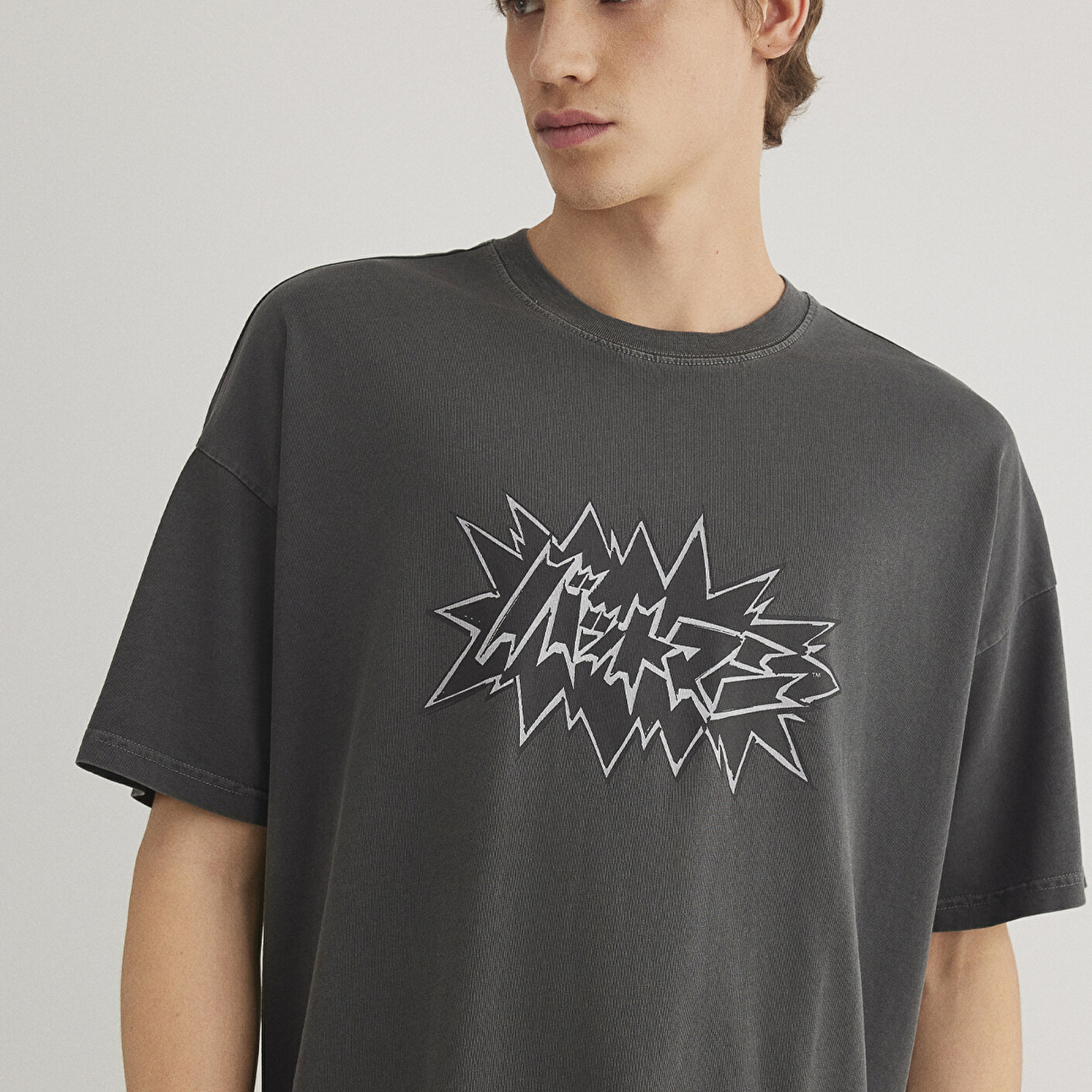 Mavi Batman Baskılı Antrasit Tişört Oversize / Geniş Kesim 0612569-900