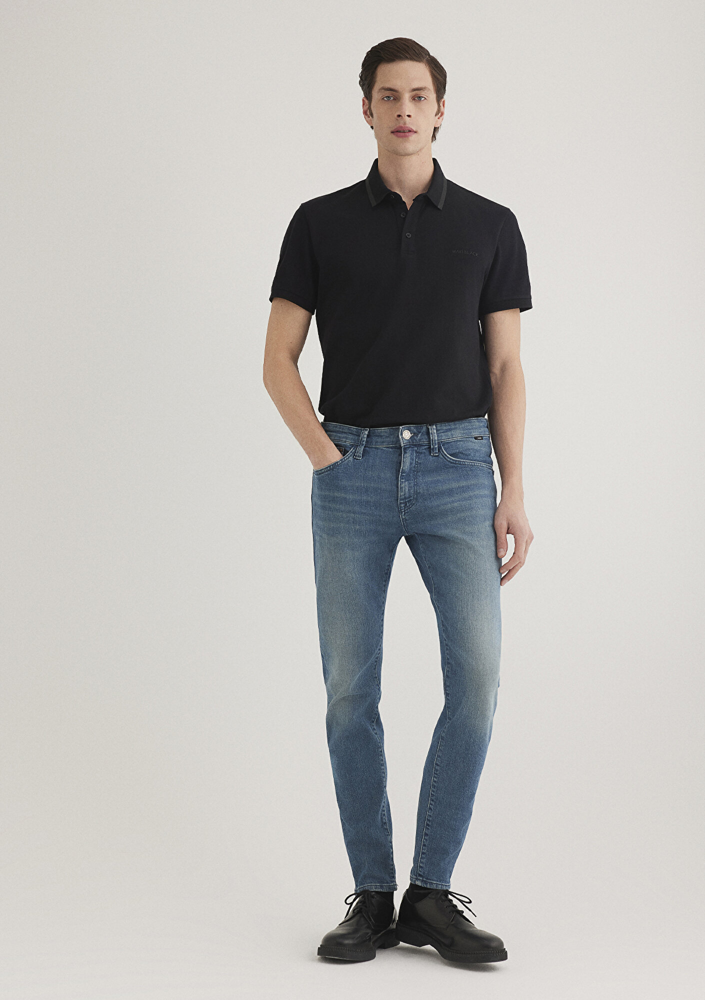  Mavi James Lux Black Gölgeli Puslu Indigo Mavisi Jean Pantolon 0042489352