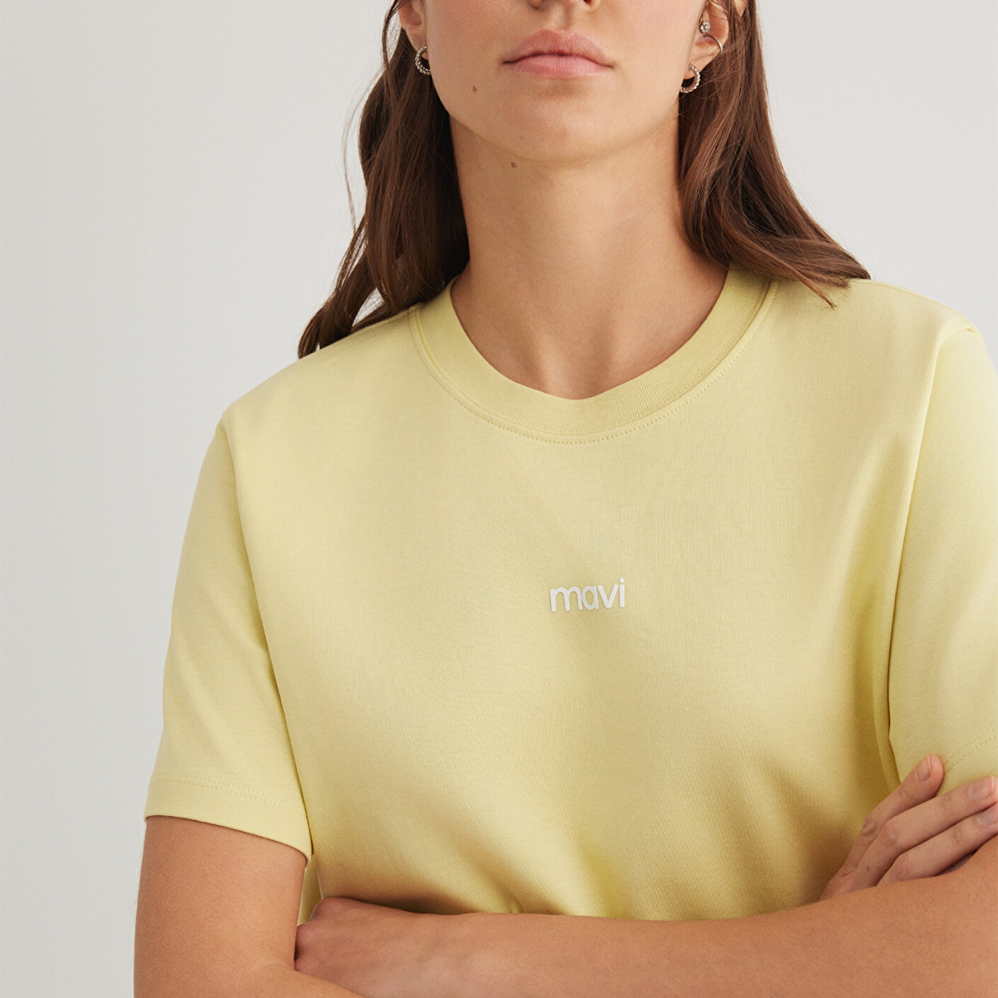 Mavi Mavi Logo Baskılı Sarı Tişört Loose Fit / Bol Rahat Kesim 1612829-71303