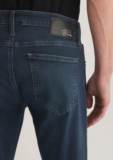  Mavi Marcus Lux Black Puslu Koyu Mavi Jean Pantolon 0035189351